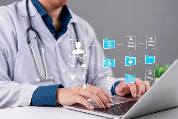 Données de santé : plus de transparence pour les hébergeurs
