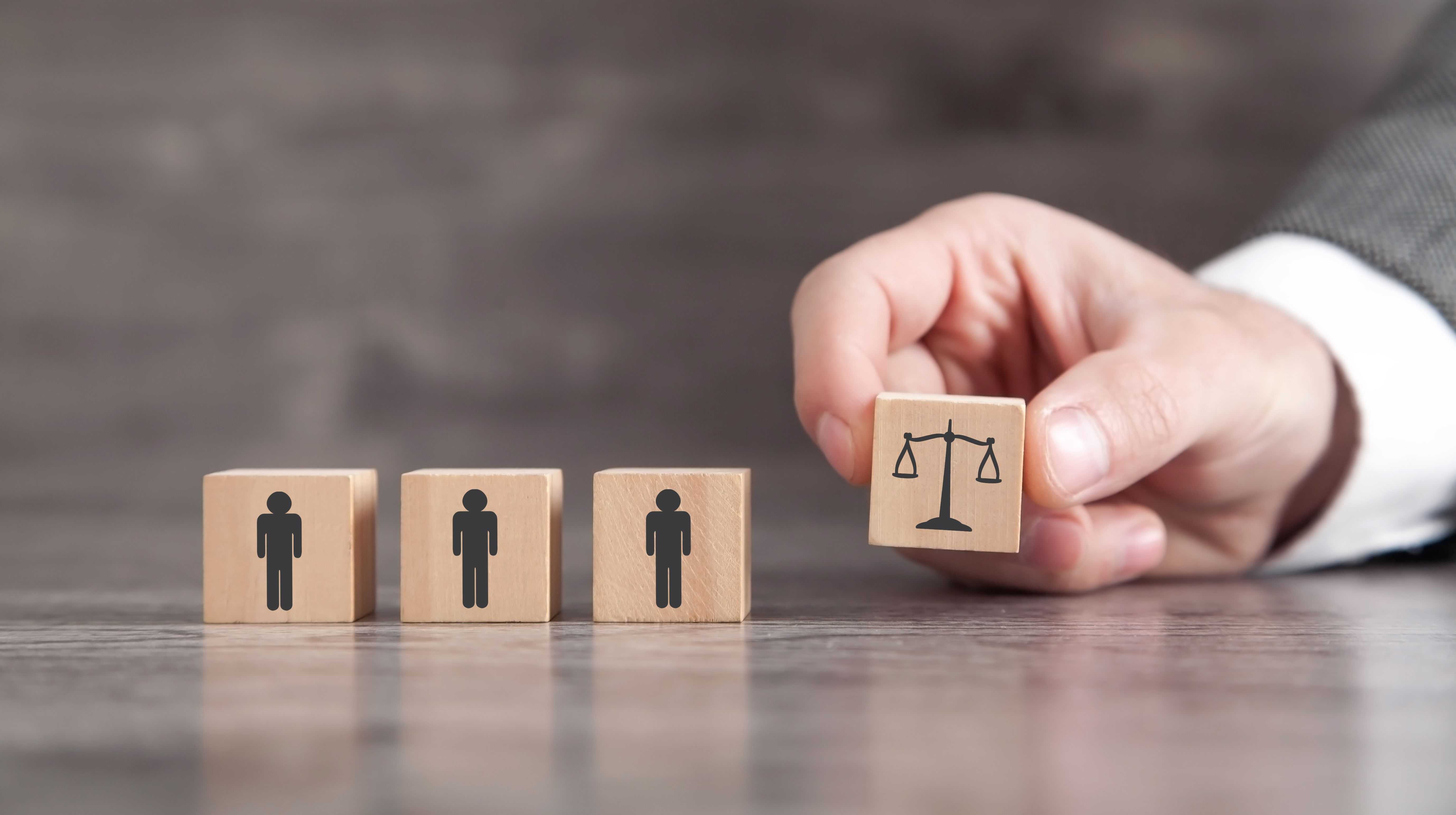 Contrôle des antécédents judiciaires : déploiement de l’attestation d’honorabilité  